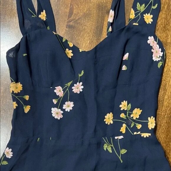 Reformation Fulton Midi Dress in Princess Margaret Navy - Size 6 - Small Flaw - Picture 5 of 7